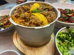 -有红鸡毛店·川菜(建设路店)