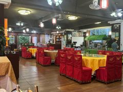 -东方之猪四更烤乳猪(金垦总店)