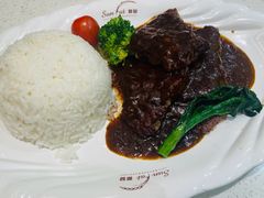 -香港新发烧腊茶餐厅(水围店)
