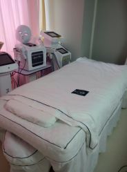 -Pink You美甲美睫纹绣定制中心