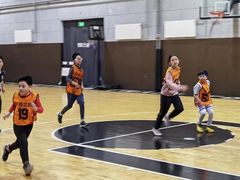 -梦想之巅·青少年篮球·羽毛球·培训中心(西站店)