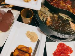 -宽板凳老灶火锅(簋街店)