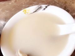 -三人行骨头王火锅(长寿店)