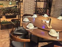 -黄泥岗·地道湖北菜(奥特莱斯店)