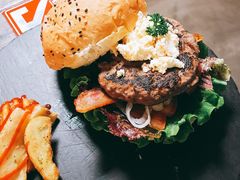 -HIGH FIVE哈福手工汉堡(桂林路店)