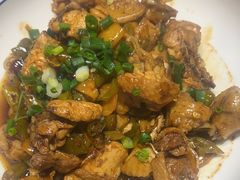 -廖师傅大蒜炒腊肉(袁家岭店)