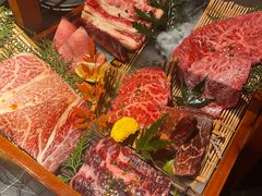 -山川小町·极番烧肉(新地假日广场店)
