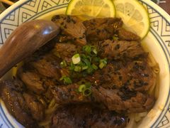 牛肉盖饭-白石の深夜食堂(宝龙店)