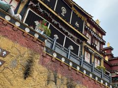 -噶丹松赞林寺