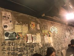 大堂-鲜入围煮花胶鸡海鲜火锅