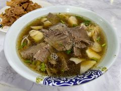 -赵氏牛肉罩火烧