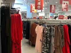 -H&M(天一广场店)