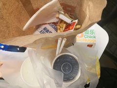 -麦当劳(中唱大厦店)