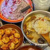 不用去成都!!在我大杭州吃到肥肠芋儿鸡🔥