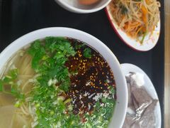 -陇上全荟兰州传统牛肉面(延吉路店)