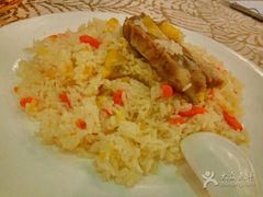 -新粤新疆菜清真餐厅(拱北店)