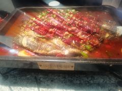 -里岛烤鱼(东港凯虹广场店)