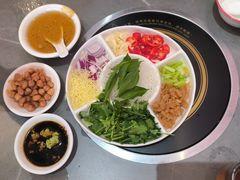 -官塘陈记鱼生·潮汕砂锅粥·牛肉火锅(潮枫路总店)