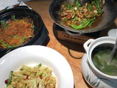 -费大厨辣椒炒肉(万家丽一店)