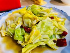 炒时蔬-百年粉蒸牛肉