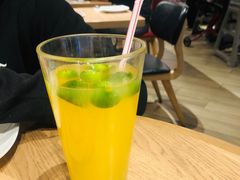 清雅卡曼橘茶-必胜客(百联又一城店)