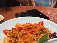 -老滇山寨•云南特色菜•地方菜•民族风情歌舞表演(金碧店)