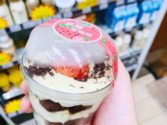 -全家便利店(世贸丽晶城店)