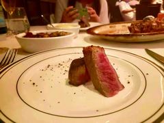 -Wolfgang’s Steakhouse 沃夫冈牛排馆(上海白玉兰广场店)