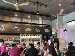 大堂-红大哥水门鸡饭(總店)