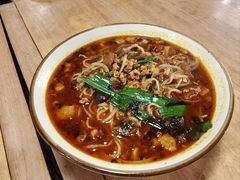 -叁窝雀·云南小锅米线(万象汇店)