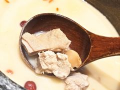 墨脱石锅鸡-敏珠拉姆藏餐·南京厨房(富春江东街店)