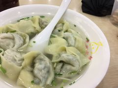 -珊珊小笼馆(仙霞路店)