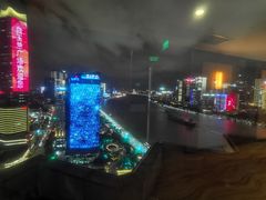 -上海外滩茂悦大酒店