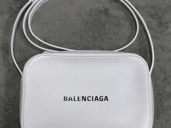 -BALENCIAGA(恒隆广场店)