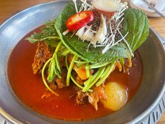 -喇喇排骨火锅·传统韩式脊骨汤(望京西园总店)