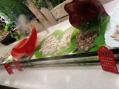 -四囍码头海鲜烧烤自助火锅(外滩南京东路悦荟广场店)