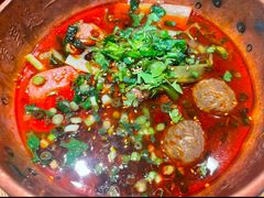 -成都你六姐·牛肉冒菜(上海环宇荟店)