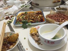 -土连锅·现熬养生汤锅(梁家巷店)
