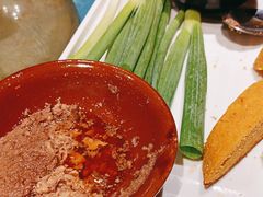 -乔家小院•非遗驴肉•本地小海鲜(滨河路店)