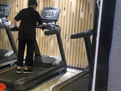 -一兆韦德健身(张杨路店)