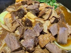 -牛腩之旅·牛腩牛杂煲(光启城美食城店)