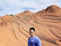 -波浪谷