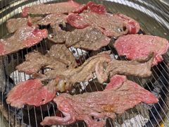小黄牛上脑-本炙炭烤·蒲烧活鳗料理店(金沙洲店)
