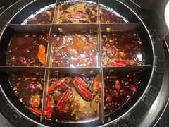 -锅首鲜品火锅(鸳鸯店)
