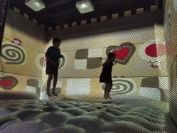 -幻贝家儿童乐园(武汉永旺梦乐城店)