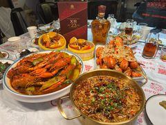 -三妹小龙虾·黄油蟹(华侨城总店)