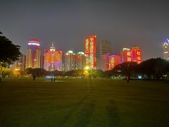 -万绿园