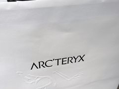 -ARC'TERYX始祖鸟(北京王府中环店)