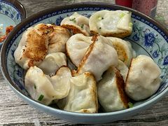 -无名氏宵夜小摊(祝家三姐妹馄饨店)