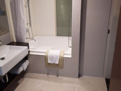 -上海浦东假日酒店